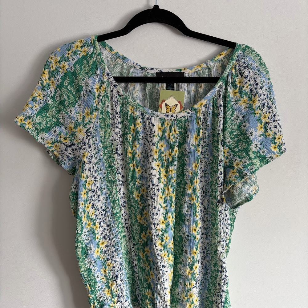 Faith & Zoe Multicolor Floral Blouse